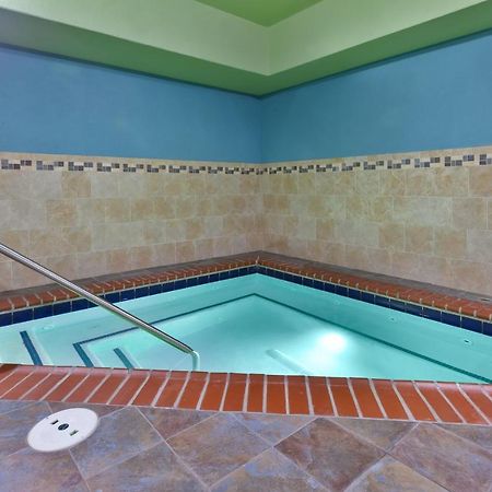 Holiday Inn Express & Suites - Effingham By Ihg Exteriér fotografie