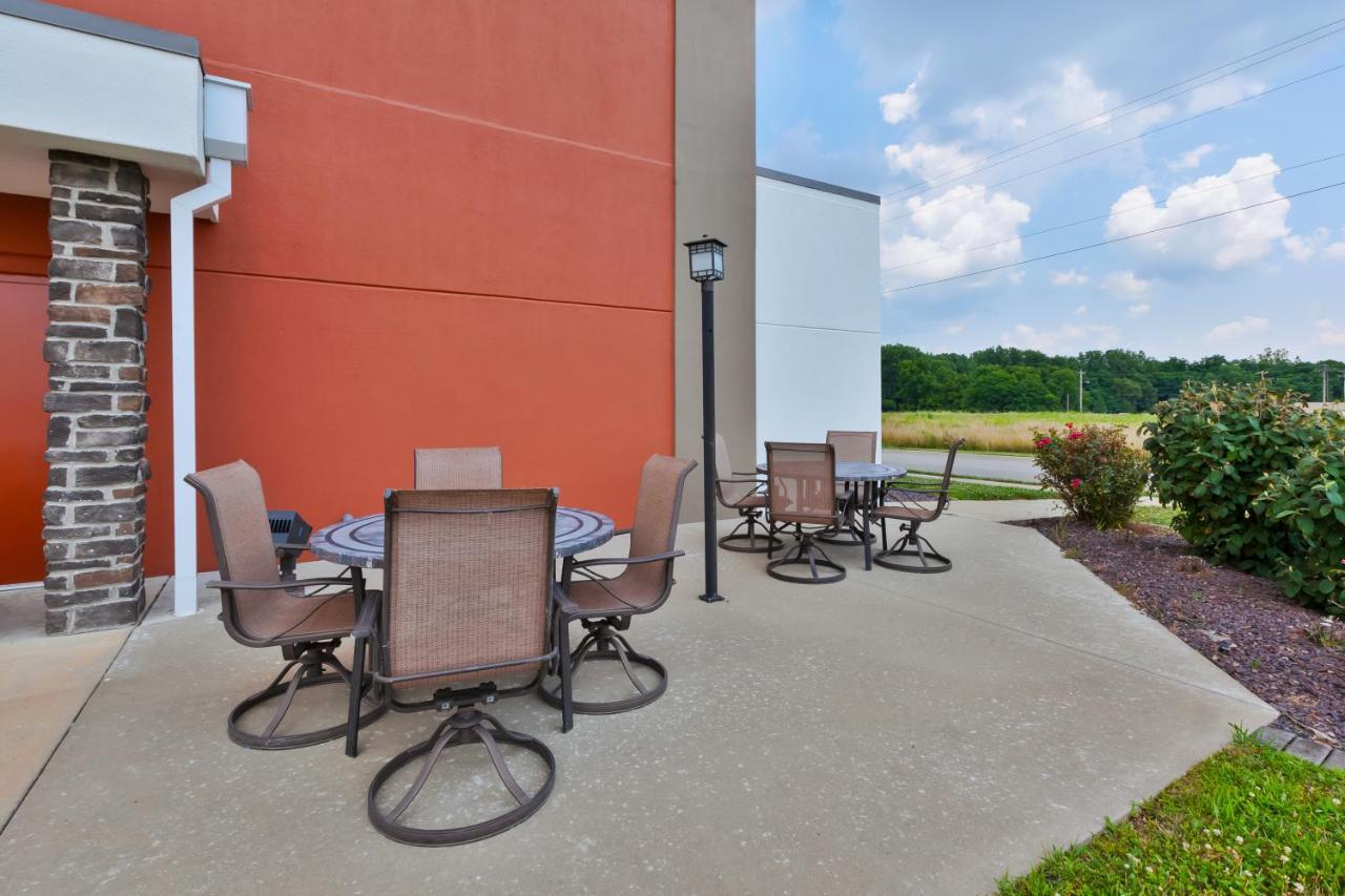 Holiday Inn Express & Suites - Effingham By Ihg Exteriér fotografie