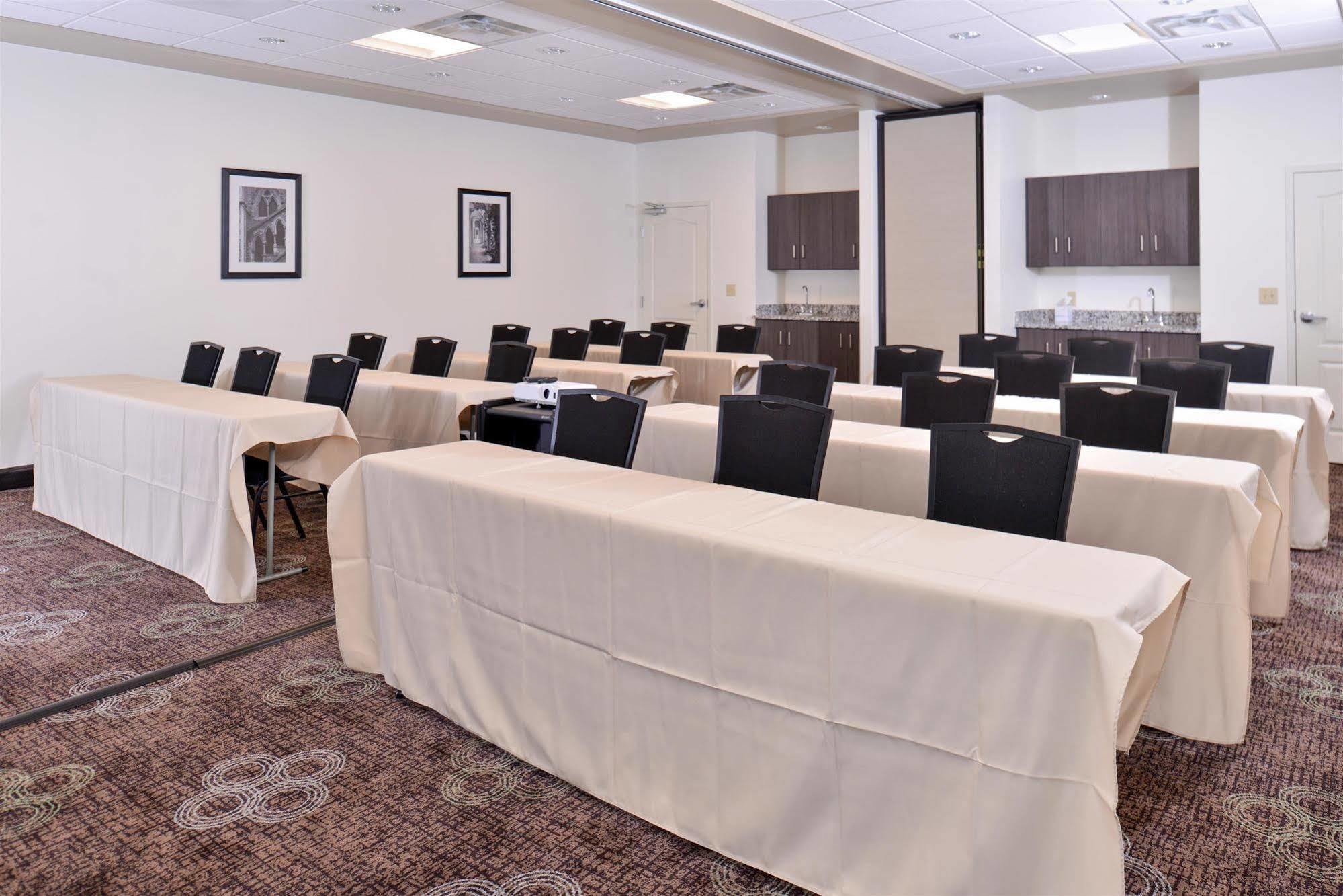 Holiday Inn Express & Suites - Effingham By Ihg Exteriér fotografie